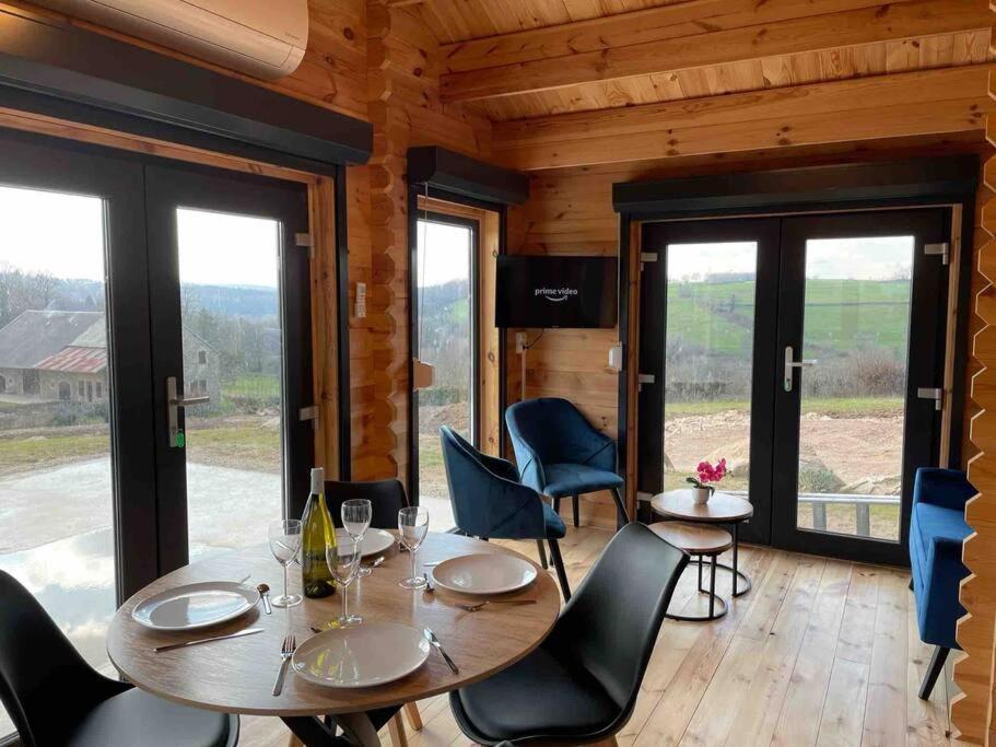 Le Chalet Du Crescent Saint-Germain-des-Champs Dış mekan fotoğraf