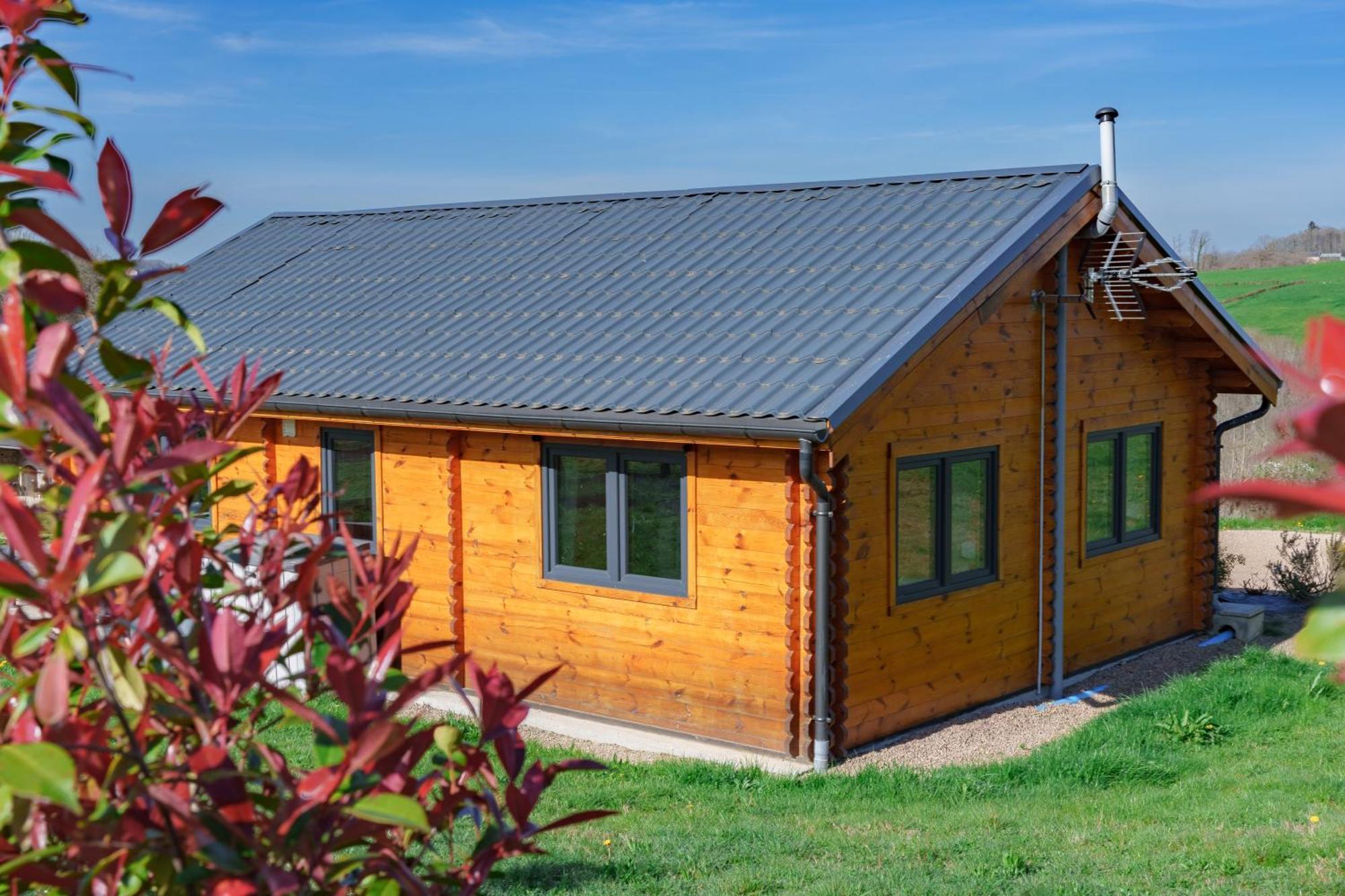 Le Chalet Du Crescent Saint-Germain-des-Champs Dış mekan fotoğraf