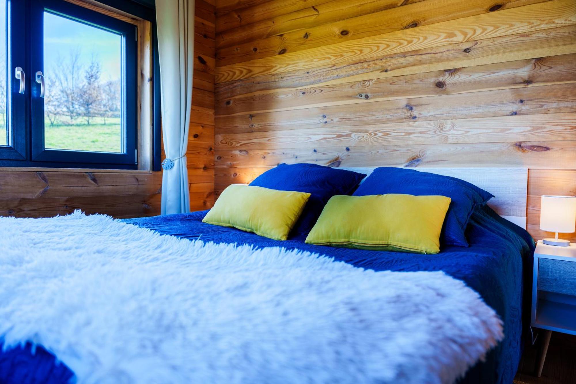 Le Chalet Du Crescent Saint-Germain-des-Champs Dış mekan fotoğraf